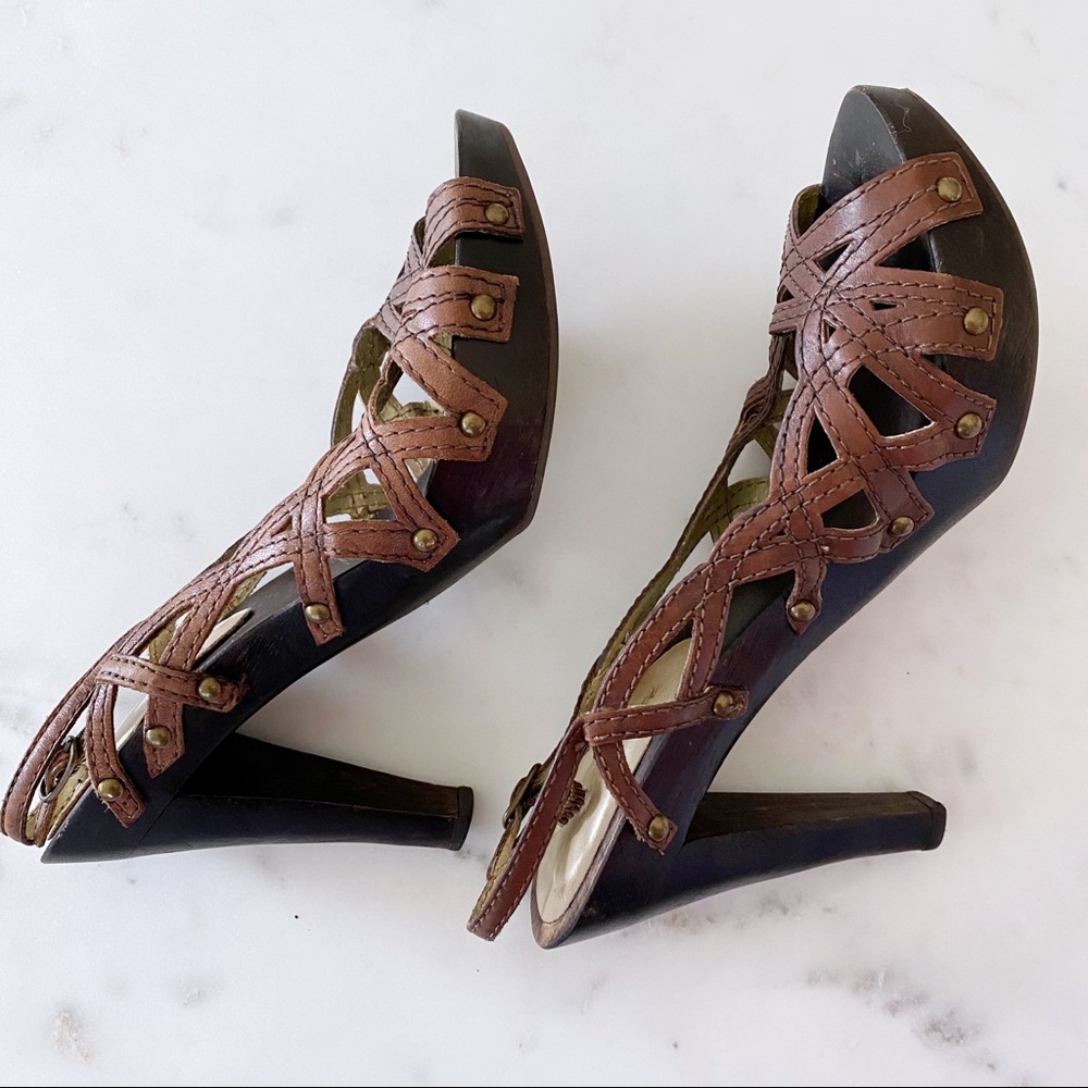 Marcello Paci Brown Open Toe Sandal. Size 6.5